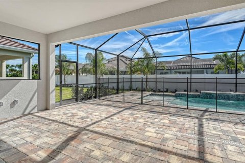 House in Sarasota, Florida 3 bedrooms, 216.65 sq.m. № 2393706 - photo 7