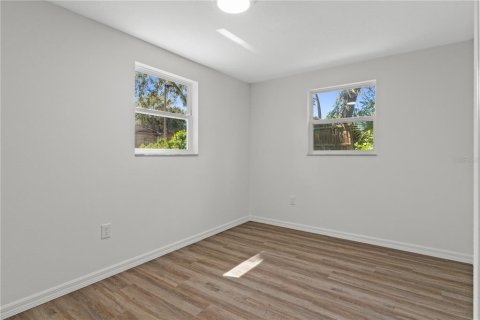 Casa en venta en Crystal River, Florida, 2 dormitorios, 61.97 m2 № 2430858 - foto 12
