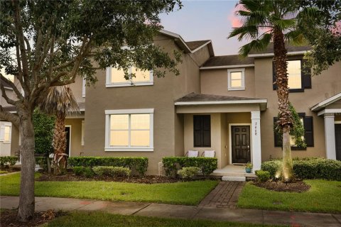 Townhouse in Windermere, Florida 4 bedrooms, 173.36 sq.m. № 2364146