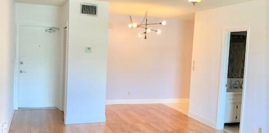 Condo in Fort Lauderdale, Florida, 1 bedroom № 2146689