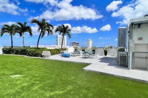 Copropriété à vendre à Miami, Floride: 1 chambre, 66.05 m2 № 1950222 - photo 24