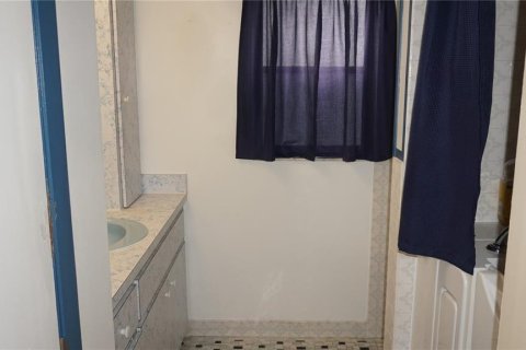 Villa ou maison à vendre à Spring Hill, Floride: 2 chambres, 110.74 m2 № 2259309 - photo 12