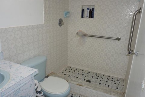 Villa ou maison à vendre à Spring Hill, Floride: 2 chambres, 110.74 m2 № 2259309 - photo 17