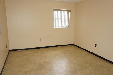 Villa ou maison à vendre à Spring Hill, Floride: 2 chambres, 110.74 m2 № 2259309 - photo 16