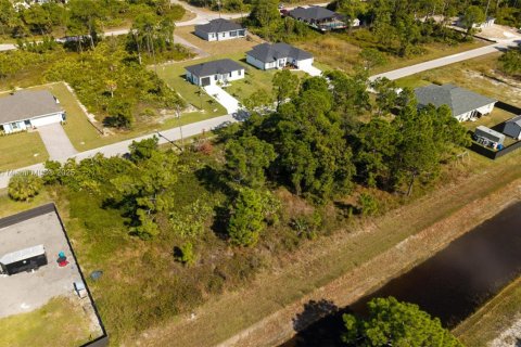 Купить земельный участок в Лихай-Эйкерс, Флорида № 1972670 - фото 11