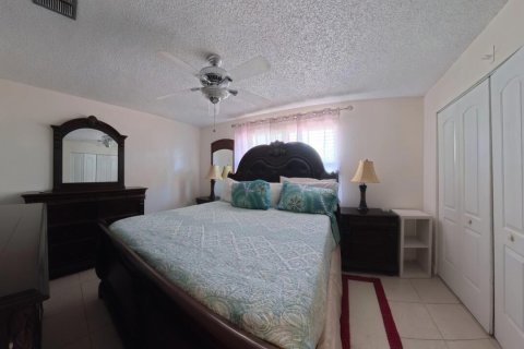 Condo in Delray Beach, Florida, 2 bedrooms  № 2252582 - photo 12