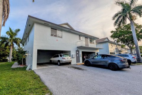 Condo in Delray Beach, Florida, 2 bedrooms  № 2252582 - photo 5