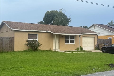 Casa en venta en Kissimmee, Florida, 2 dormitorios, 82.13 m2 № 1918319 - foto 1