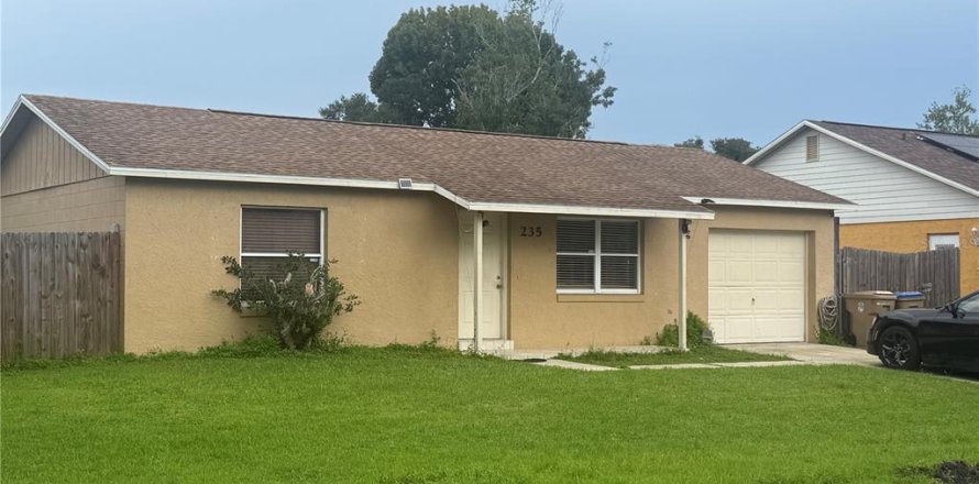 Casa en Kissimmee, Florida 2 dormitorios, 82.13 m2 № 1918319