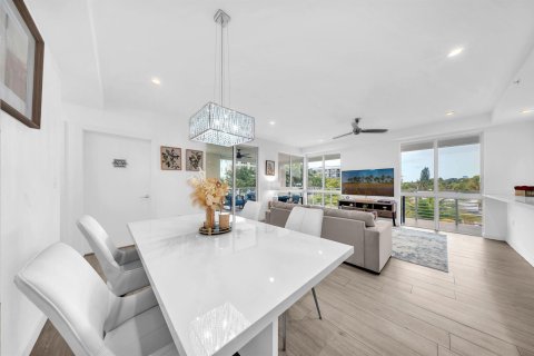 Condo in Deerfield Beach, Florida, 3 bedrooms  № 2249476
