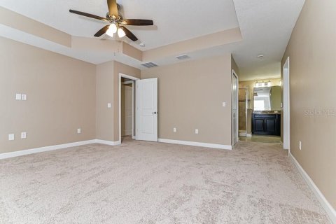 Villa ou maison à louer à Orlando, Floride: 6 chambres, 226.03 m2 № 2437225 - photo 10