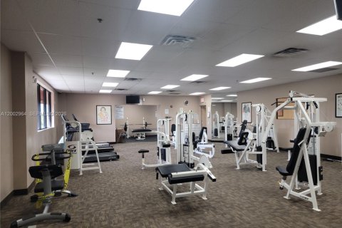 Condominio en venta en Pembroke Pines, Florida, 2 dormitorios, 108.7 m2 № 2170387 - foto 27