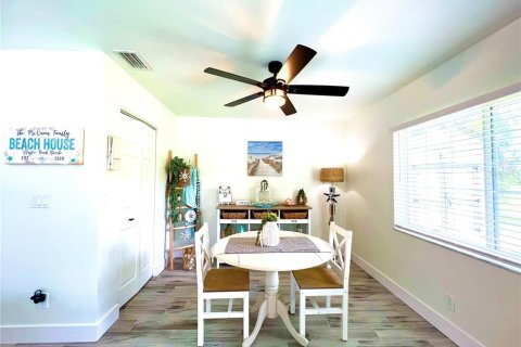 House in Palm Coast, Florida 3 bedrooms, 186.45 sq.m. № 1876063 - photo 20