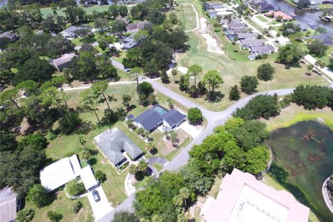 House in Palm Coast, Florida 3 bedrooms, 186.45 sq.m. № 1876063 - photo 15