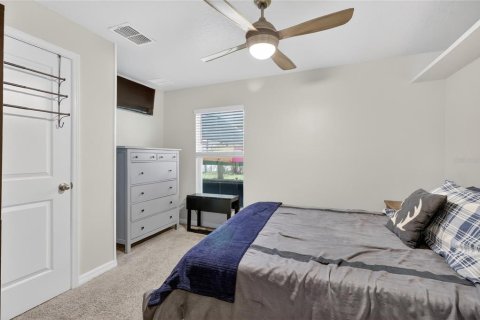 House in Ruskin, Florida 5 bedrooms, 234.3 sq.m. № 2147848 - photo 27