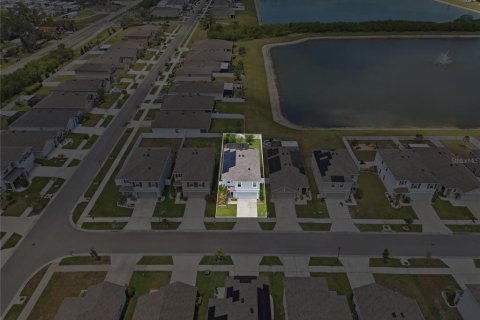 House in Ruskin, Florida 5 bedrooms, 234.3 sq.m. № 2147848 - photo 4