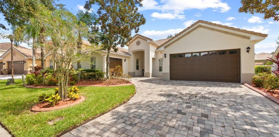 Casa en BELLALAGO en Kissimmee, Florida 4 dormitorios, 224.17 m2 № 1911638