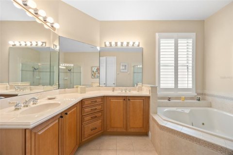 Casa en venta en Kissimmee, Florida, 4 dormitorios, 224.17 m2 № 1911638 - foto 19