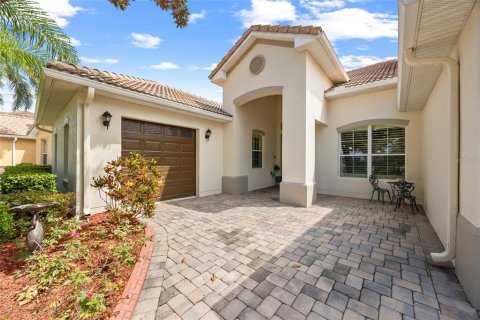 Casa en venta en Kissimmee, Florida, 4 dormitorios, 224.17 m2 № 1911638 - foto 2