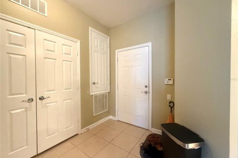 Condo in Orlando, Florida, 3 bedrooms  № 2098247 - photo 5
