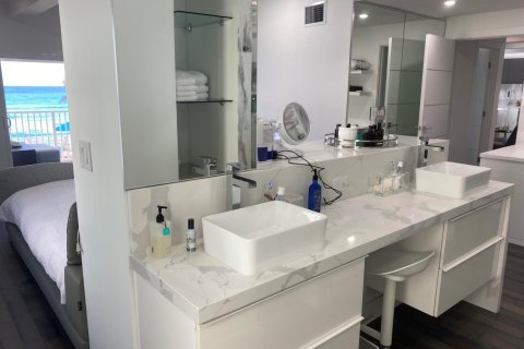 Copropriété à vendre à South Palm Beach, Floride: 3 chambres, 144.56 m2 № 2392706 - photo 16