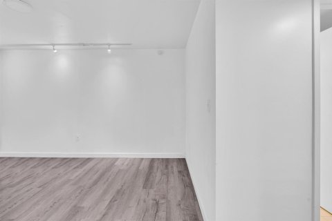 Condominio en venta en Miami Beach, Florida, 2 dormitorios, 84.54 m2 № 2193249 - foto 29