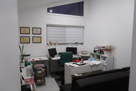 Villa ou maison à vendre à Plantation, Floride: 3 chambres, 126.25 m2 № 2064391 - photo 16