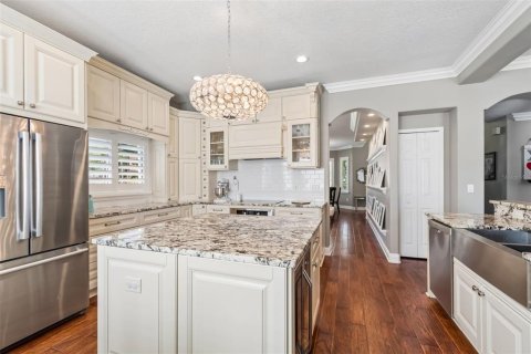 House in Odessa, Florida 4 bedrooms, 287.16 sq.m. № 2227694 - photo 17
