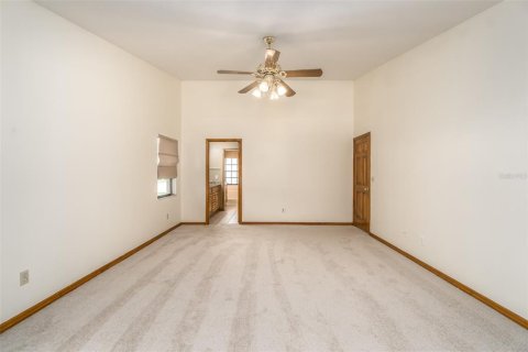 Casa en venta en Brandon, Florida, 3 dormitorios, 205.78 m2 № 2216742 - foto 2
