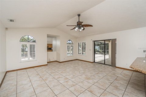 Casa en venta en Brandon, Florida, 3 dormitorios, 205.78 m2 № 2216742 - foto 21
