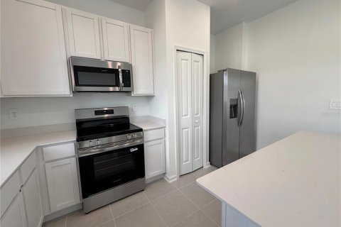 Touwnhouse à louer à Kissimmee, Floride: 3 chambres, 174.01 m2 № 2100341 - photo 5