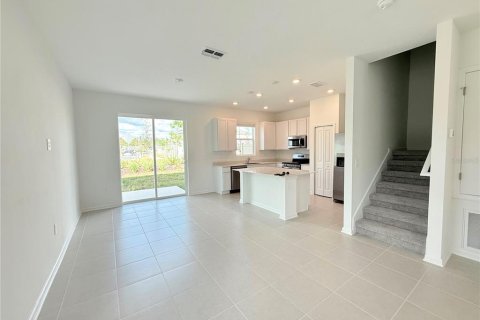 Touwnhouse à louer à Kissimmee, Floride: 3 chambres, 174.01 m2 № 2100341 - photo 8