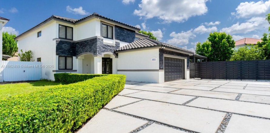 Villa ou maison à Miami, Floride 4 chambres, 249.07 m2 № 1979287