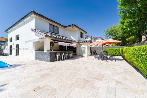 Villa ou maison à vendre à Miami, Floride: 4 chambres, 249.07 m2 № 1979287 - photo 27