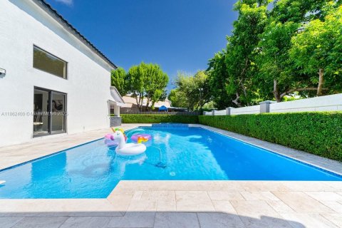 Villa ou maison à vendre à Miami, Floride: 4 chambres, 249.07 m2 № 1979287 - photo 29