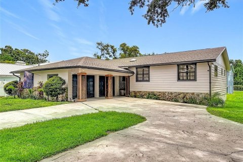 Villa ou maison à Seminole, Floride 3 chambres, 142.98 m2 № 2322802
