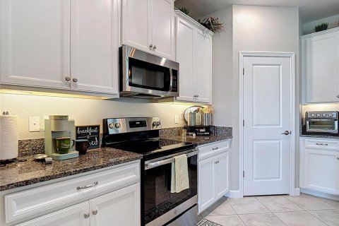 Casa en venta en San Antonio, Florida, 2 dormitorios, 156.35 m2 № 1893574 - foto 22
