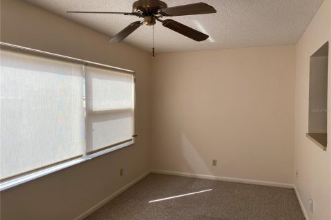 House in Ocala, Florida 2 bedrooms, 129.51 sq.m. № 2224501 - photo 22