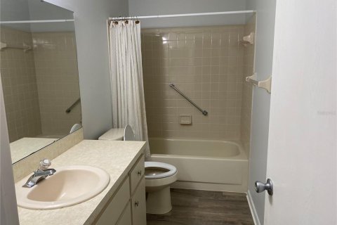 House in Ocala, Florida 2 bedrooms, 129.51 sq.m. № 2224501 - photo 15