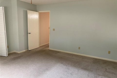 House in Ocala, Florida 2 bedrooms, 129.51 sq.m. № 2224501 - photo 18