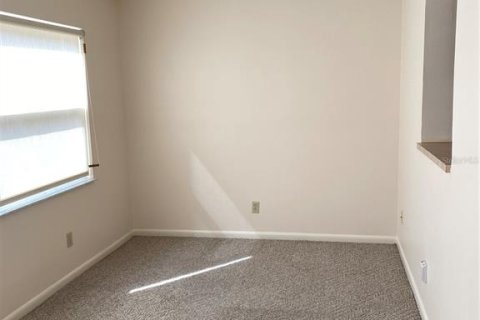 House in Ocala, Florida 2 bedrooms, 129.51 sq.m. № 2224501 - photo 21