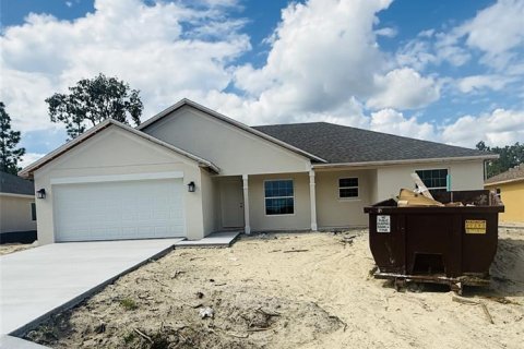 Casa en Dunnellon, Florida 3 dormitorios, 143.07 m2 № 2129056