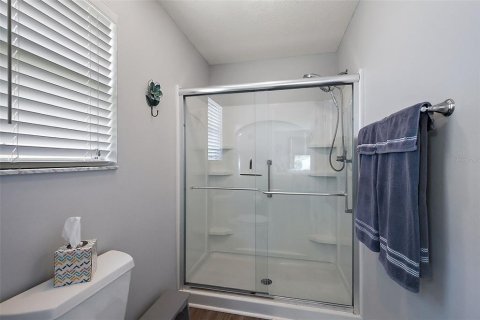 House in The Villages, Florida 2 bedrooms, 106.09 sq.m. № 1848506 - photo 16