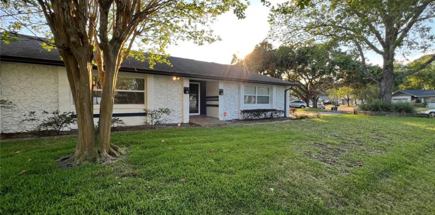 Villa ou maison à Winter Park, Floride 3 chambres, 251.39 m2 № 1637972