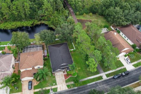 Villa ou maison à vendre à Wesley Chapel, Floride: 3 chambres, 181.53 m2 № 2411466 - photo 4