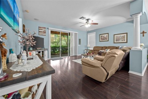 Villa ou maison à vendre à Wesley Chapel, Floride: 3 chambres, 181.53 m2 № 2411466 - photo 9
