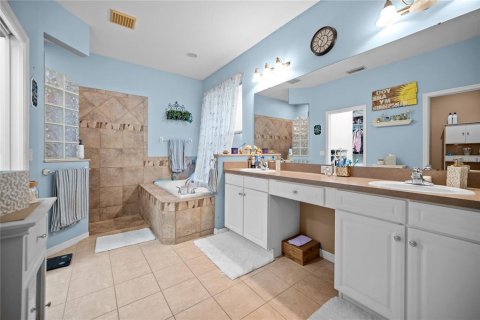Villa ou maison à vendre à Wesley Chapel, Floride: 3 chambres, 181.53 m2 № 2411466 - photo 20