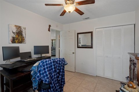 House in Hernando Beach, Florida 3 bedrooms, 108.7 sq.m. № 1793421 - photo 25