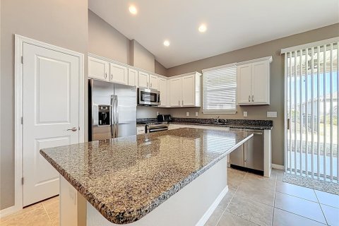 Casa en venta en Ocala, Florida, 2 dormitorios, 135.08 m2 № 2098821 - foto 2