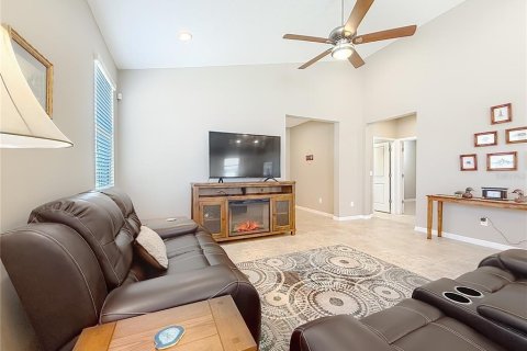 Casa en venta en Ocala, Florida, 2 dormitorios, 135.08 m2 № 2098821 - foto 10